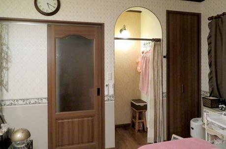 【お着替えルーム】 お着換えルームもございますので、気兼ねなく、ご自身のペースで安心してお着替えいただけます♪