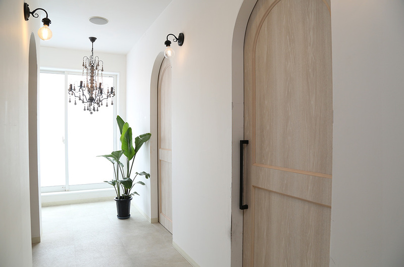 白を基調とした綺麗な店内です。