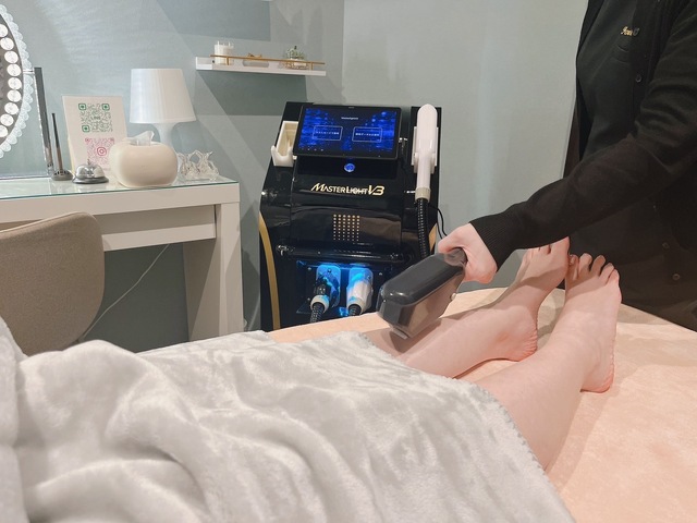 肌悩み専門サロン and Milulu アンドミルル