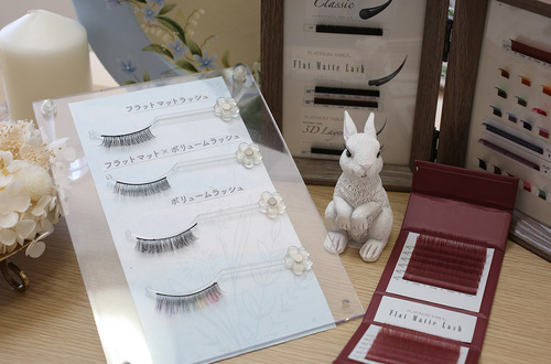 経験豊富なアイリストの施術だから初心者も安心