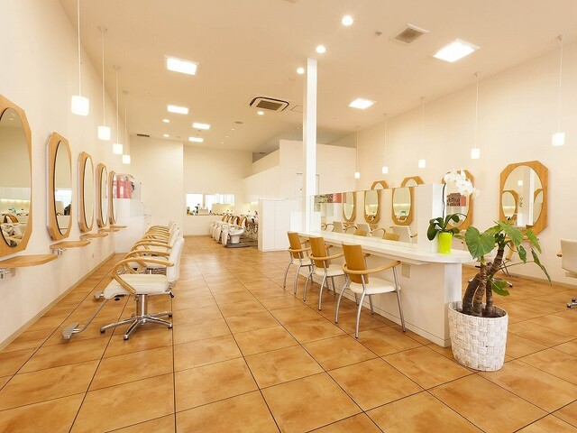 DEW POINT カメリアガーデン幸田店