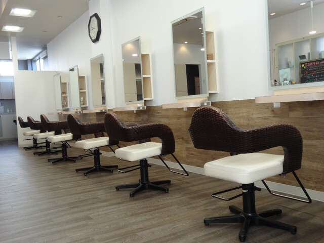 HAIR & MAKE  SALON de MAKi【サロンドマキ】