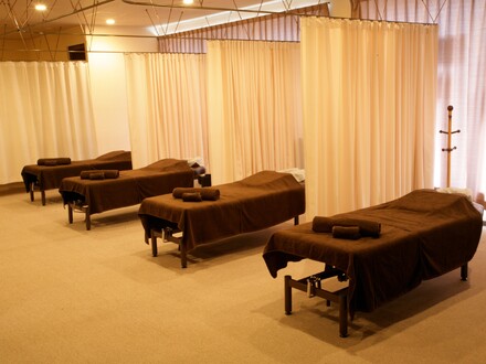 落ち着いた清潔感漂う癒し空間で老若男女に愛される☆