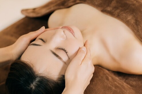 【最新】NFマシンで肌深層部にアプローチ！